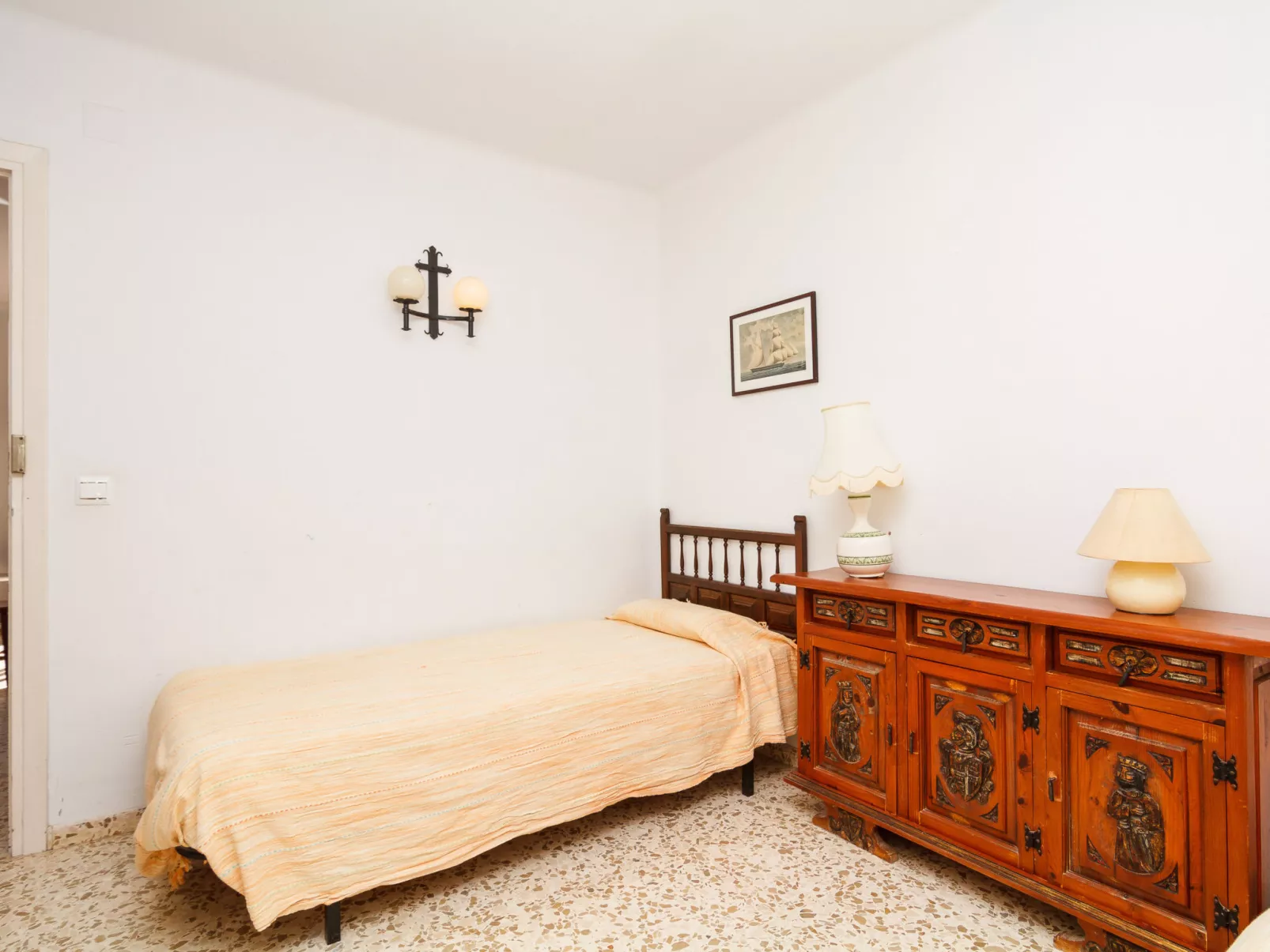 Capistrano Playa 803 by Casasol - Binnen