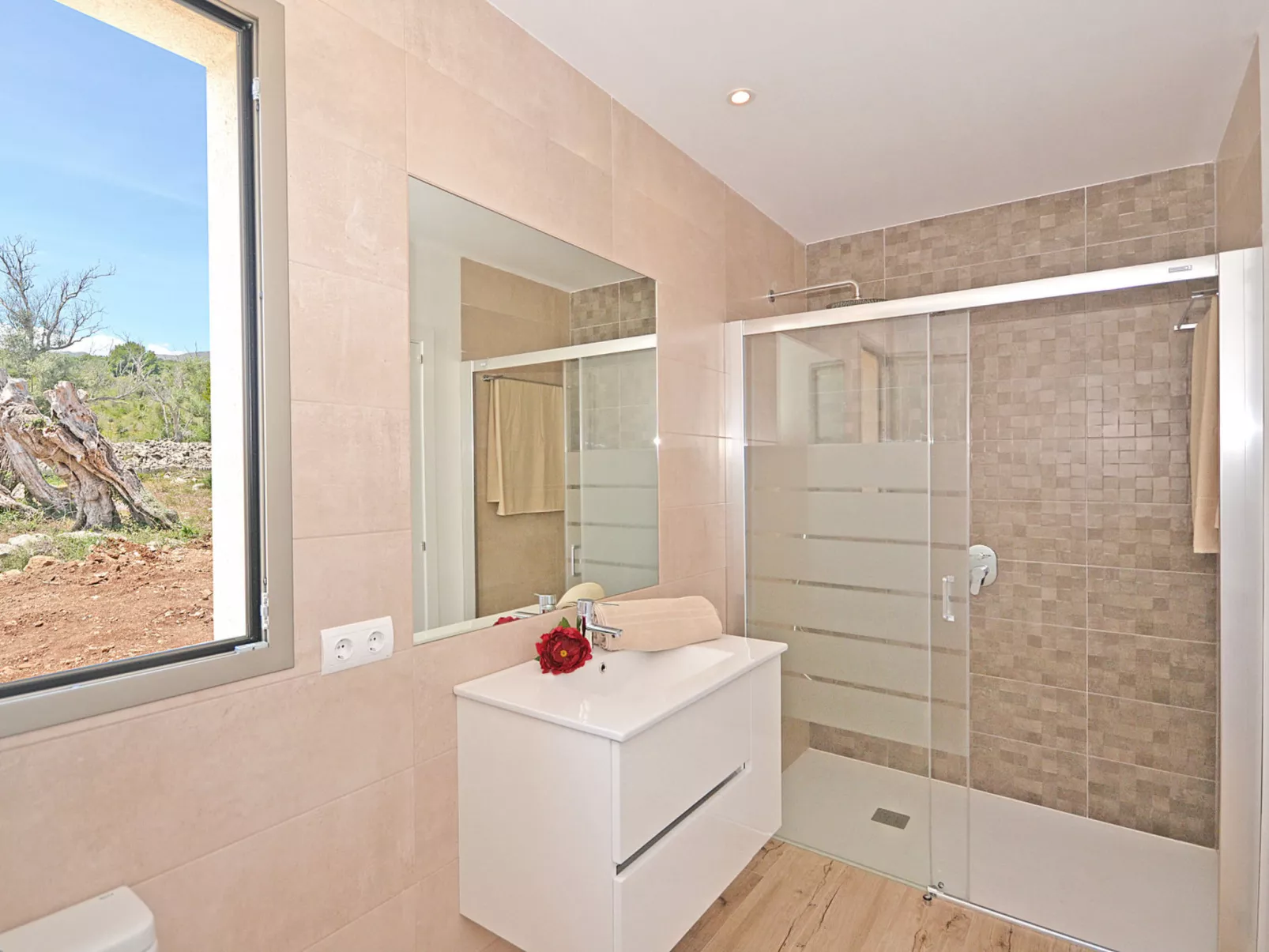 Ses Veyetes - Buiten