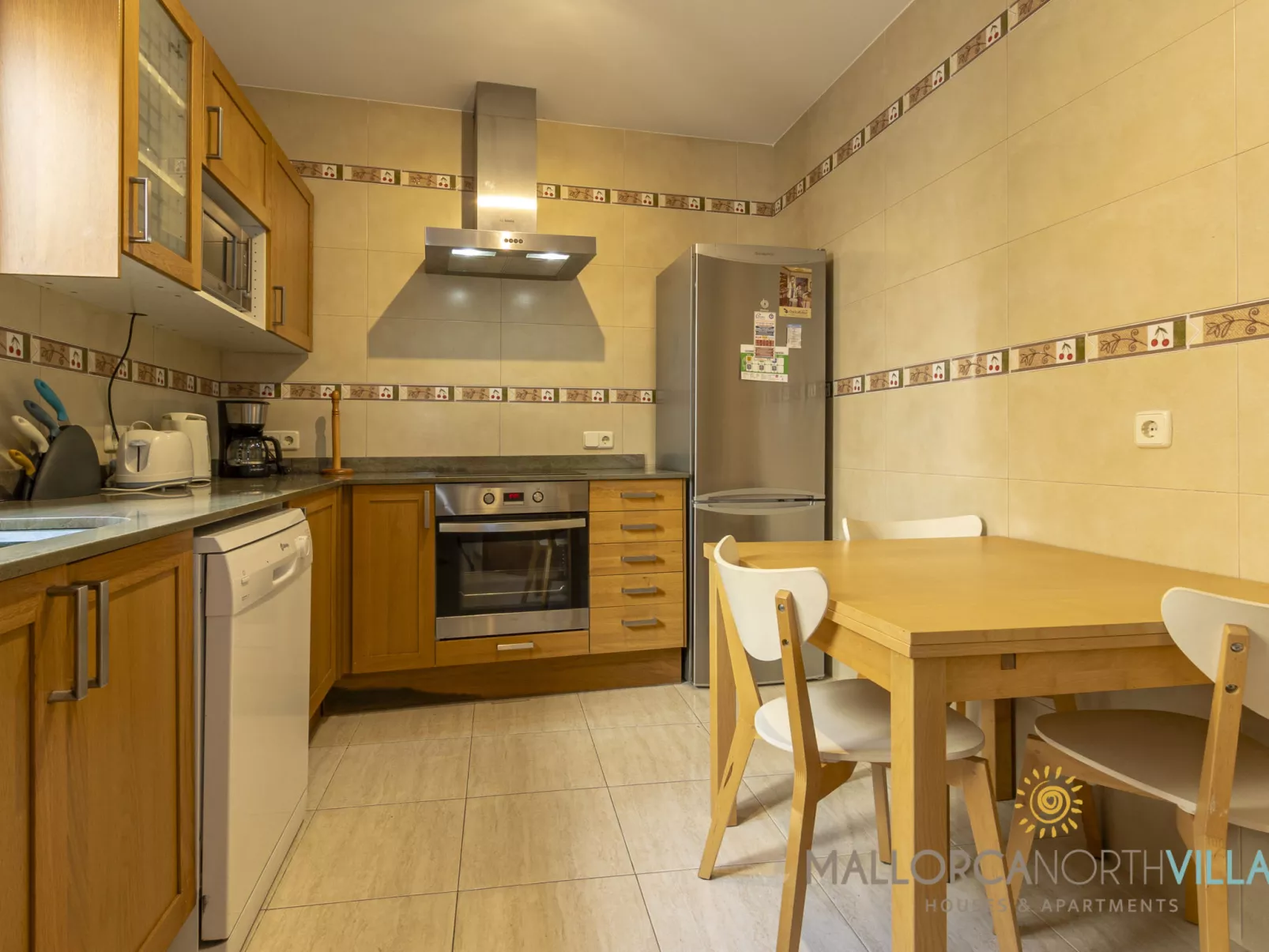 Casa Guillermo: Bonita Casa de Pueblo en Pollensa - Binnen