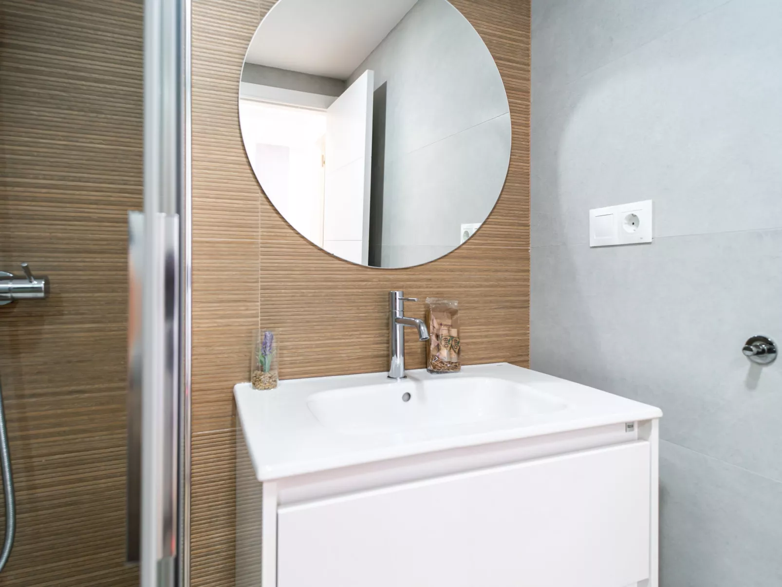 Coronado 25 Deluxe by Casasol - Binnen