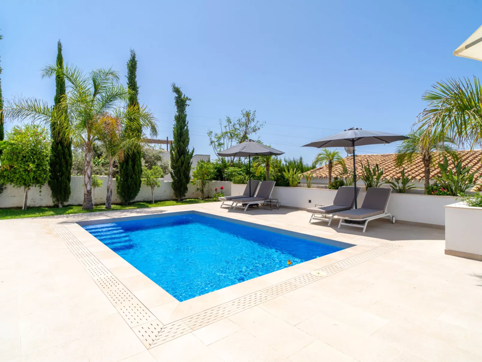 Villa Grand Pool Terrace by Casasol - Buiten