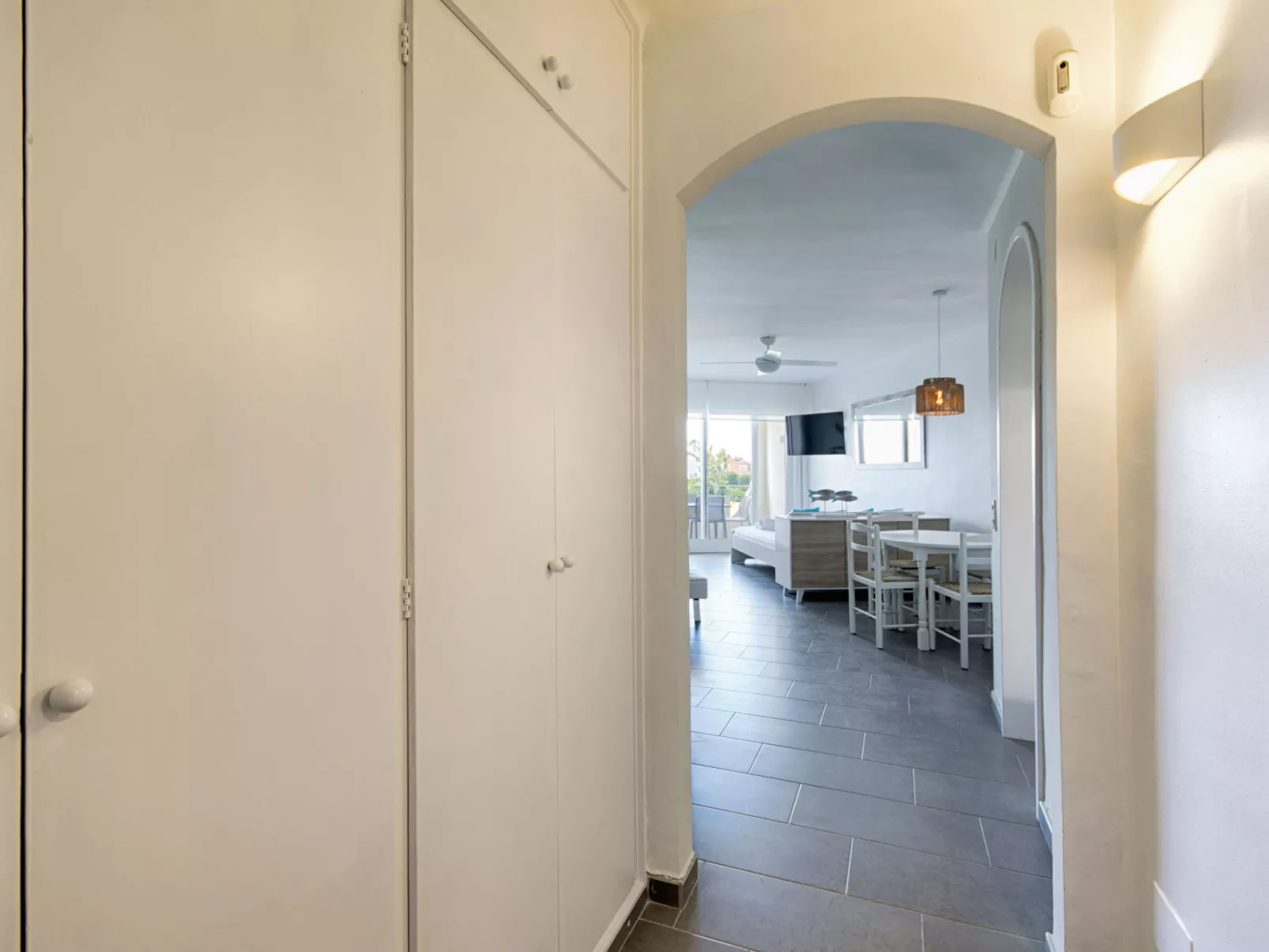 WELCS ESTUDIO PRECIOSO 049 EMP Frente al mar - Binnen