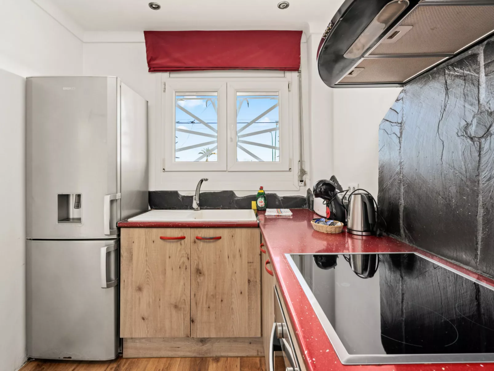 WELCS APARTAMENTO 218 EMP frente al Mar - Binnen