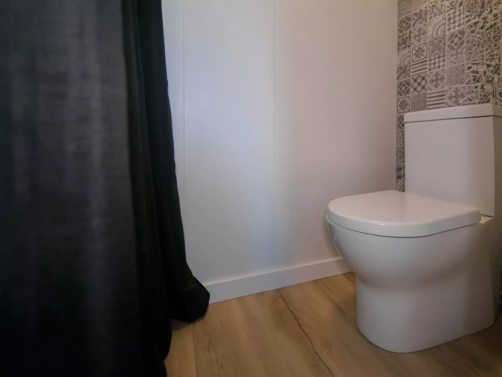 WELCS APARTAMENTO 224 EMP con TERRAZA - Binnen