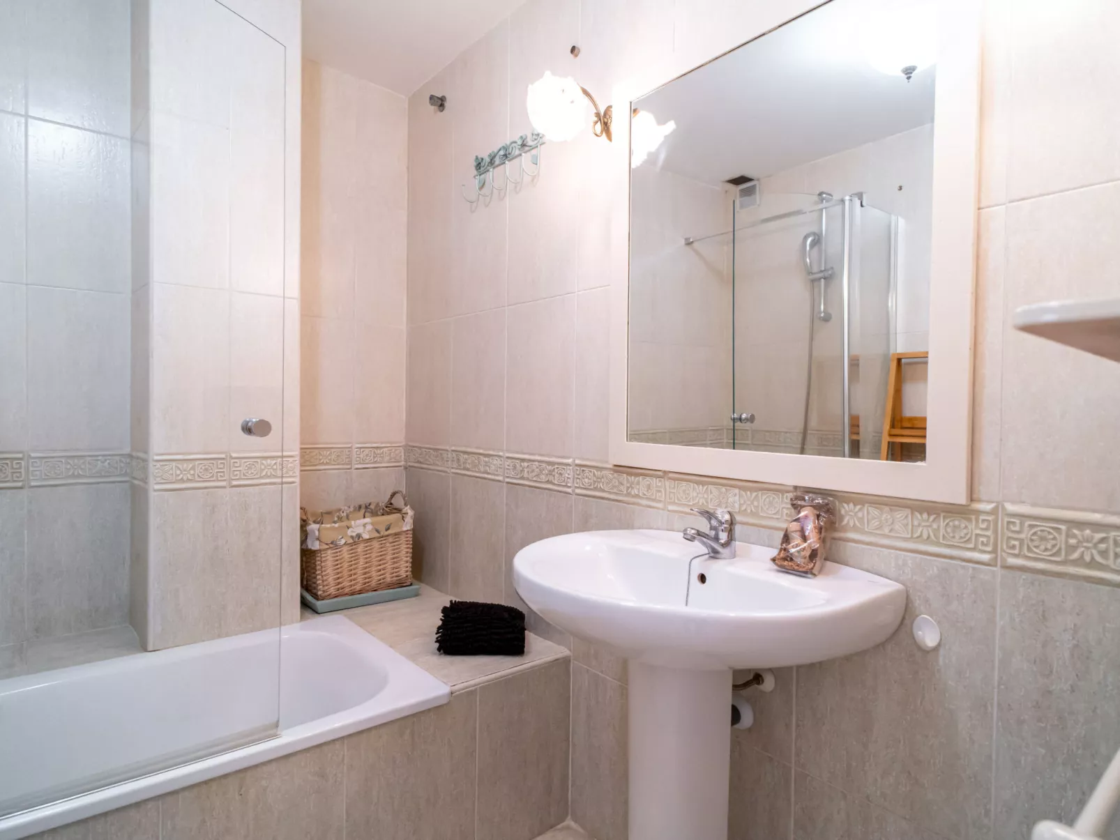 Granada 46 Centro by Casasol - Binnen