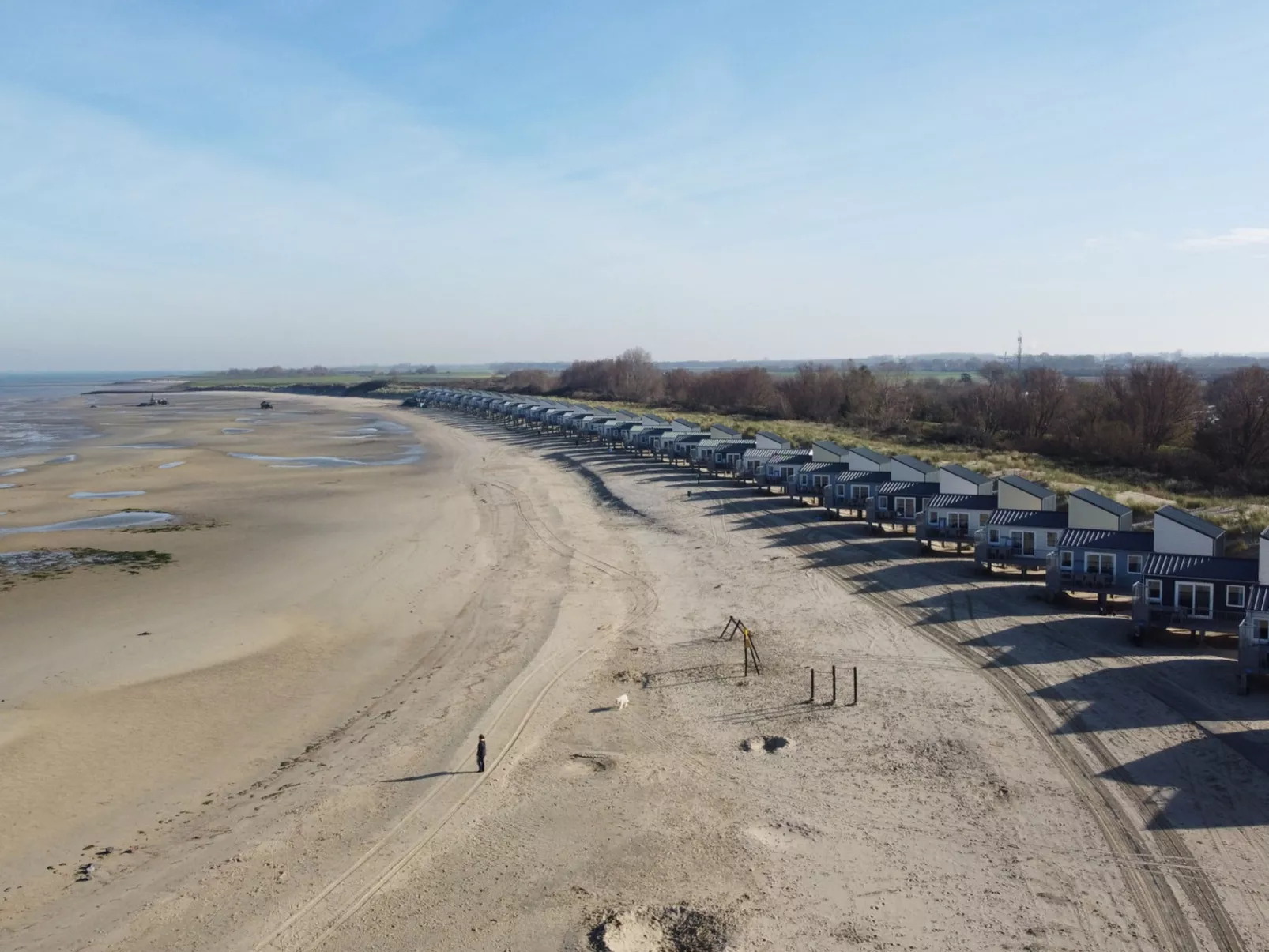 RBR 244 - Beach Resort Kamperland - Buiten