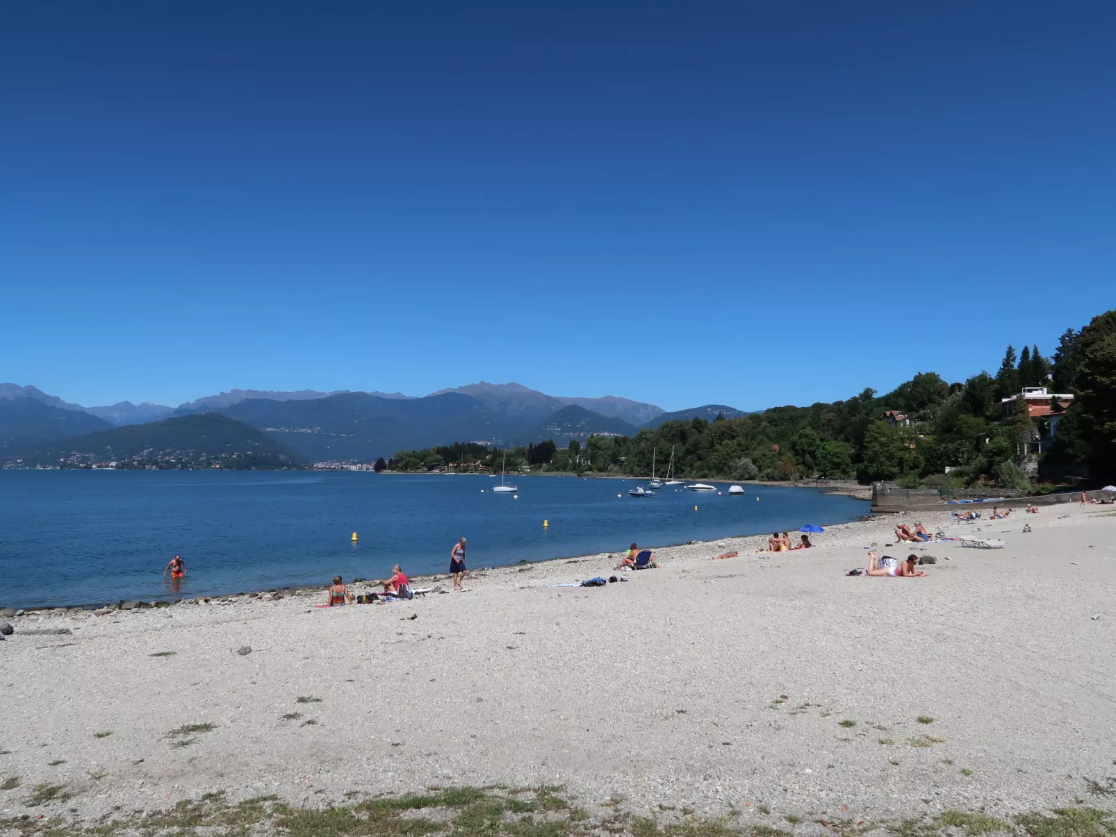 Lake & Pool - Omgeving