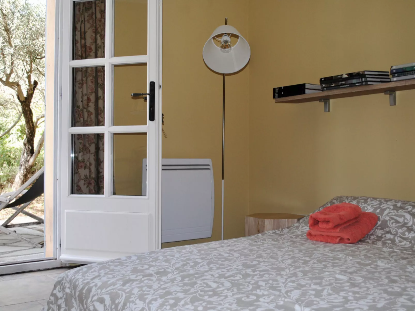 ARTS & FLORES - Binnen