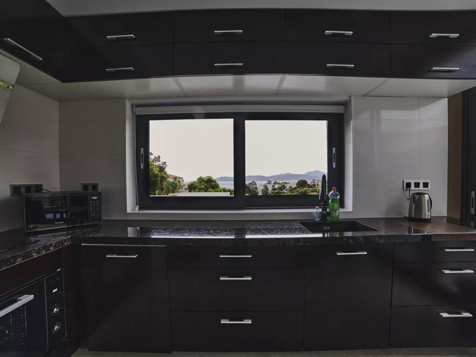 WELCS VILLA MODERNA 097 EMP con piscina - Binnen