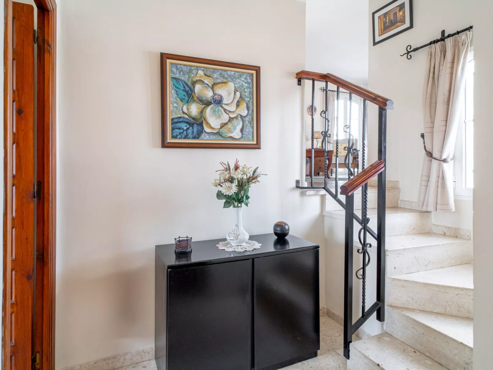 San Juan de Capistrano 74 by Casasol - Binnen