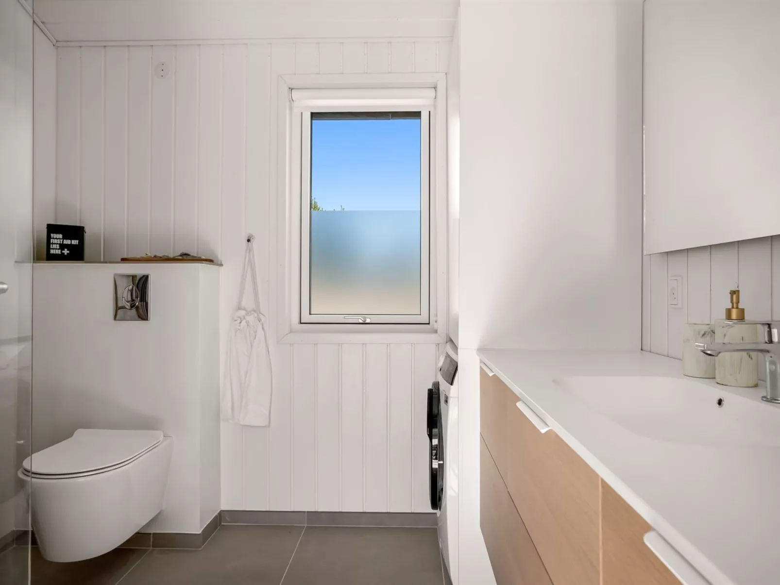 "Steinunn" - 600m from the sea - Binnen