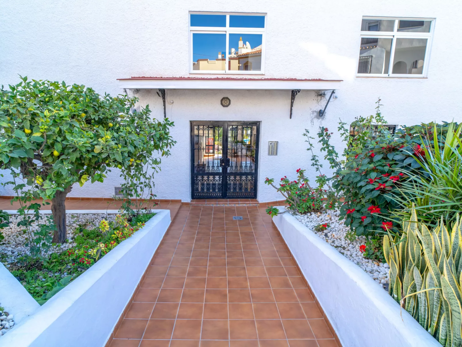 Carabeo 36 Studio by Casasol - Buiten