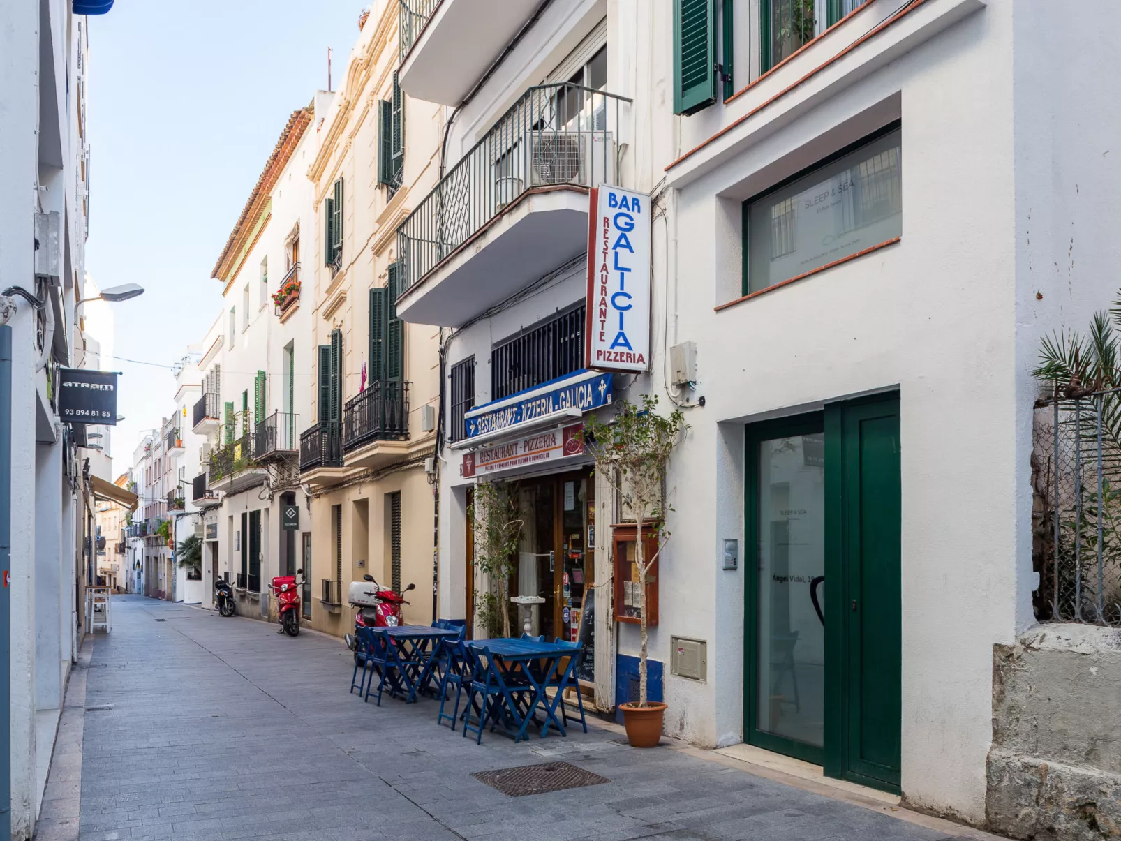 URBAN SUITES SITGES 2 - Buiten