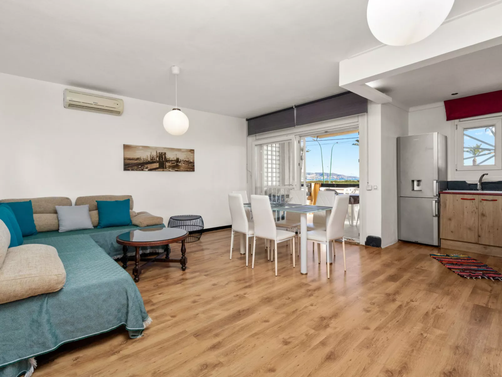 WELCS APARTAMENTO 218 EMP frente al Mar - Binnen