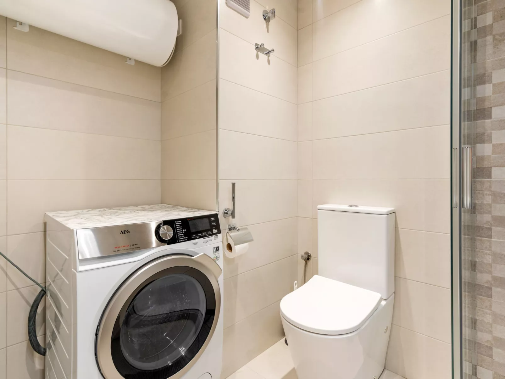 WELCS ESTUDIO 057 EMP Frente al Mar - Binnen