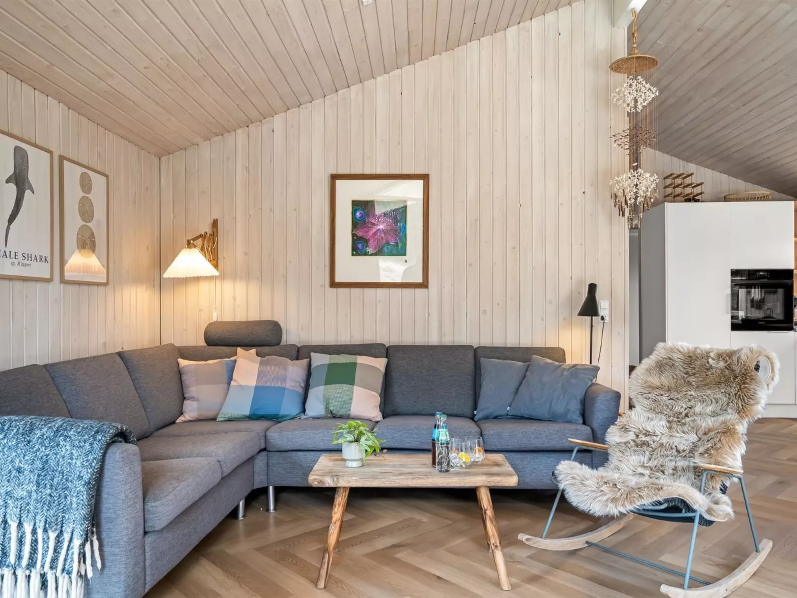 "Steinunn" - 600m from the sea - Binnen