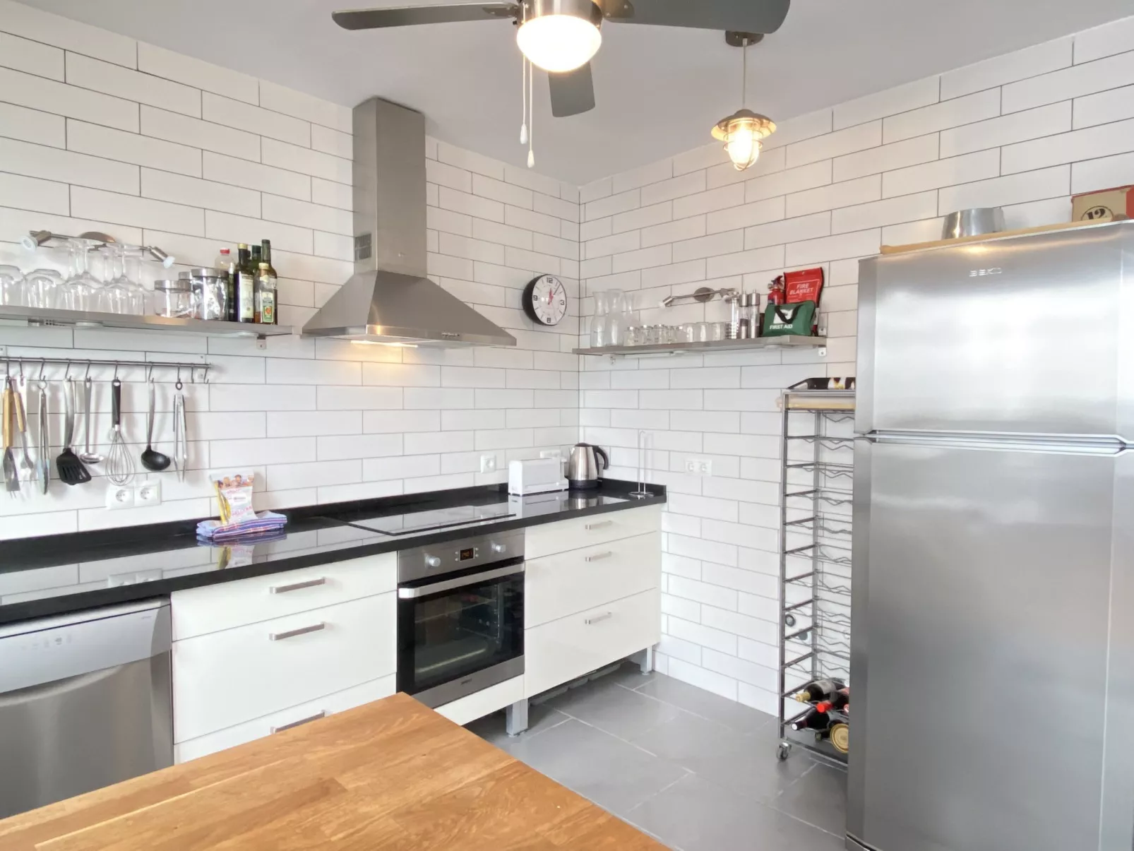 Casa San Juan 13 Centro by Casasol - Binnen