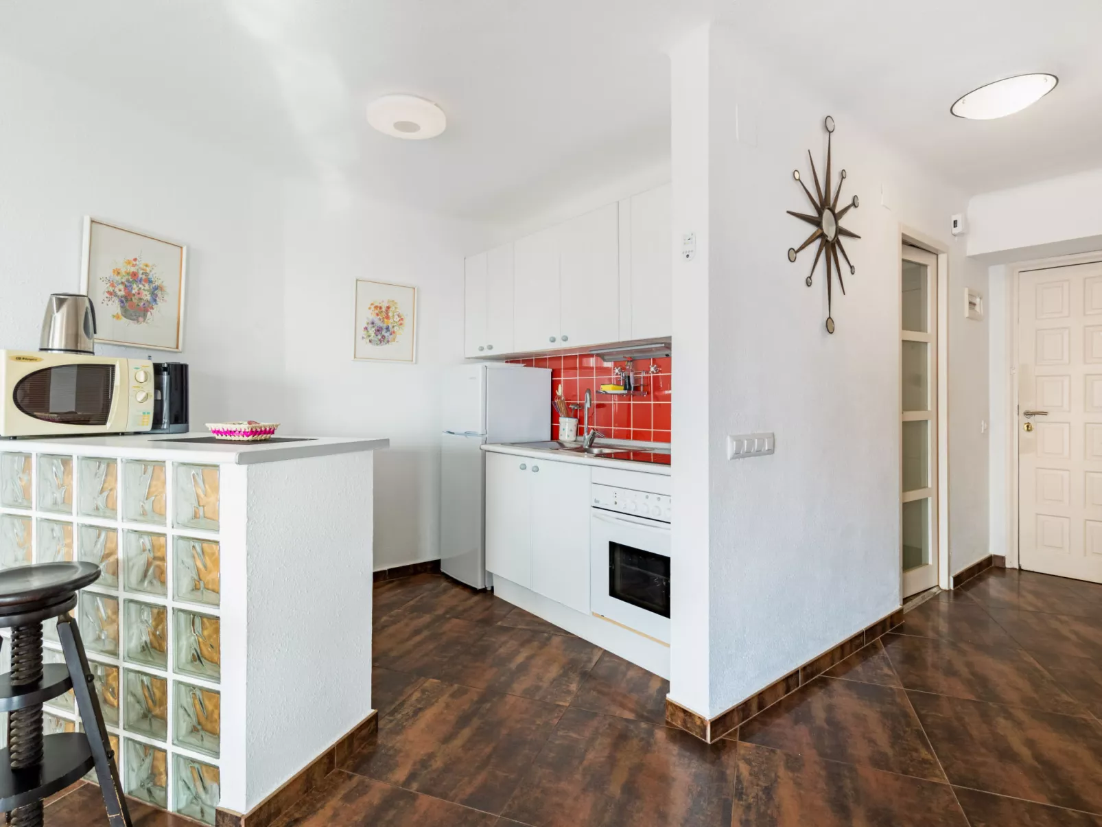 WELCS APARTAMENTO 221 EMP frente al mar - Binnen