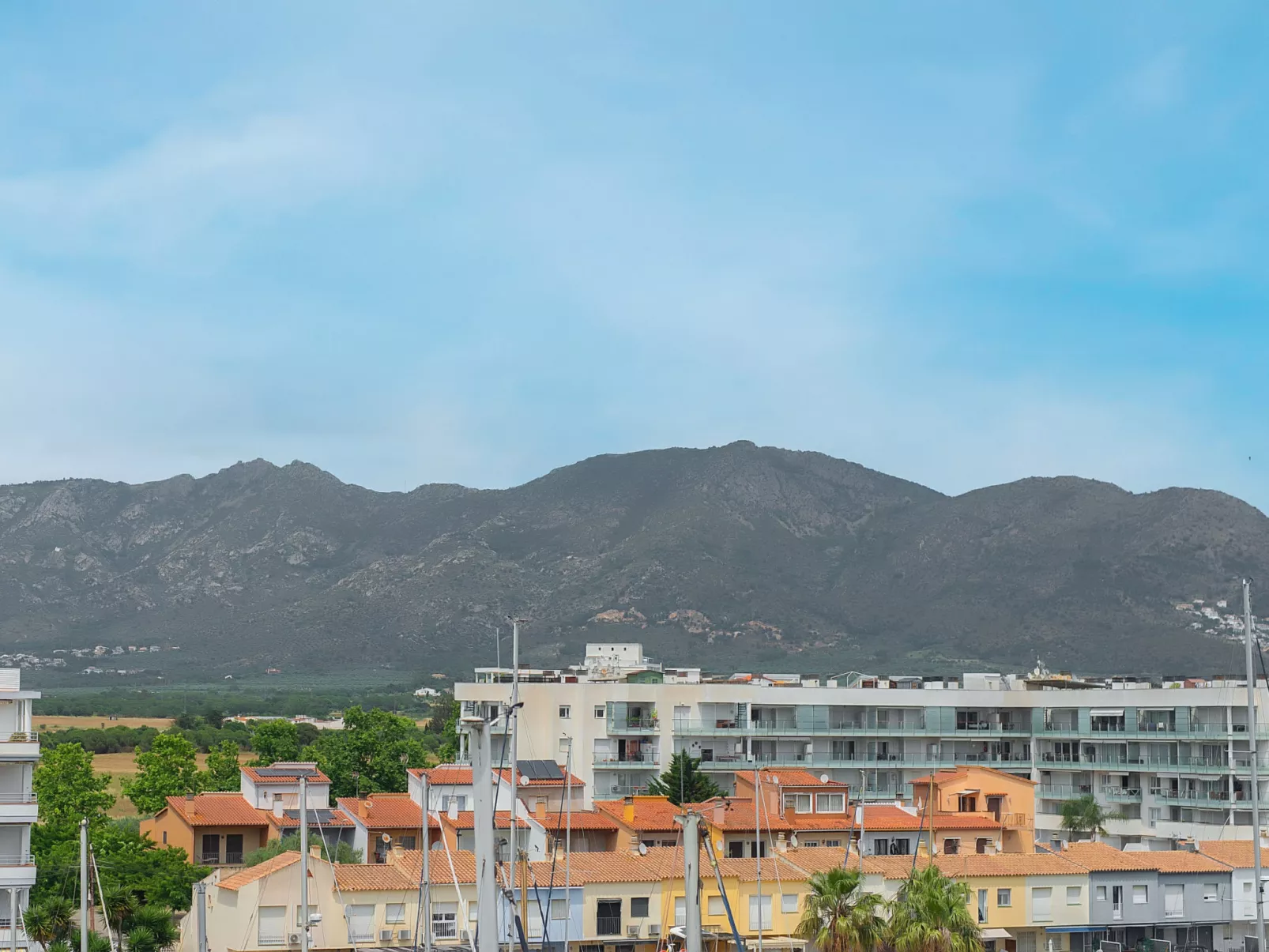 WELCS APARTAMENTO 254 EMP con vista al canal - Buiten