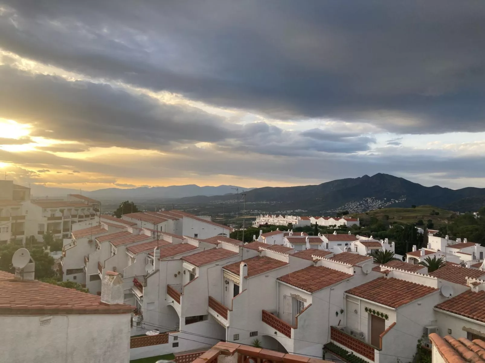 WELCS ESTUDIO 171 EMP con piscina comunitaria - Buiten