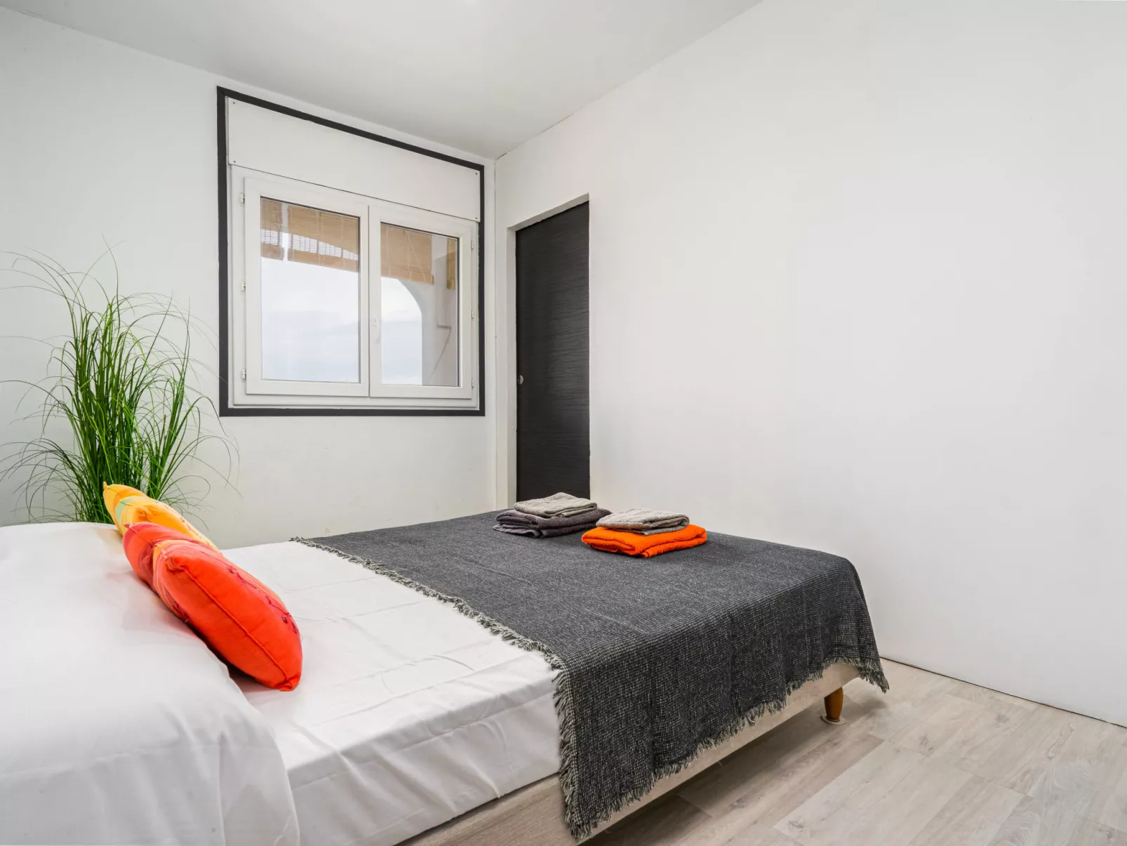 WELCS APARTAMENTO 012 EMP en el centro de Empuri - Binnen