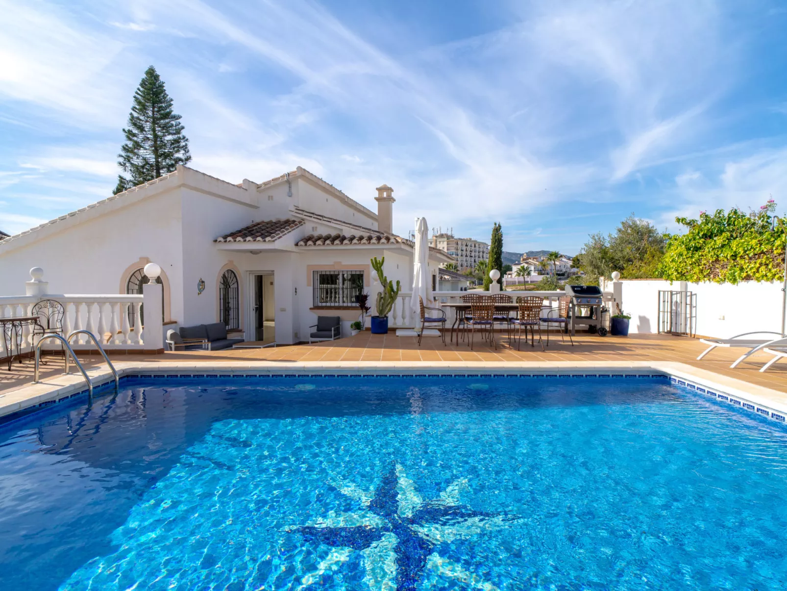 Villa Grande Luxe Private Pool by Casasol - Buiten