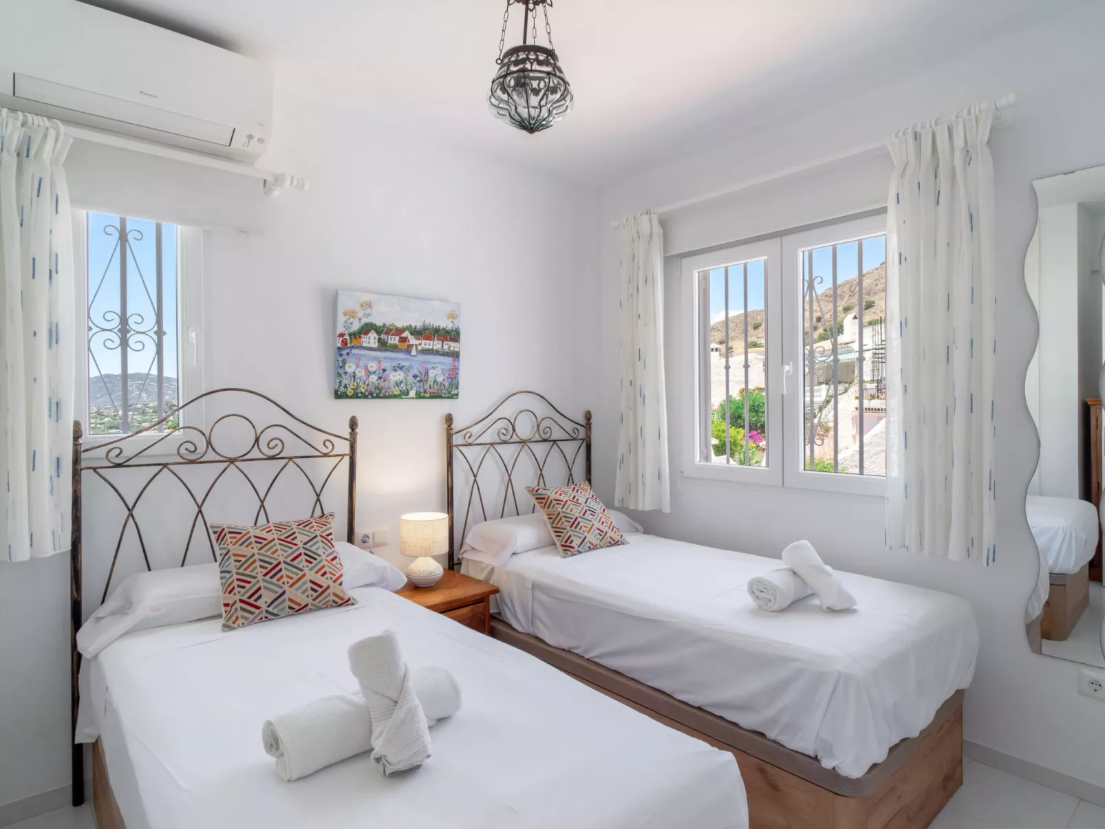 Los Aguacates Bellavista by Casasol - Binnen