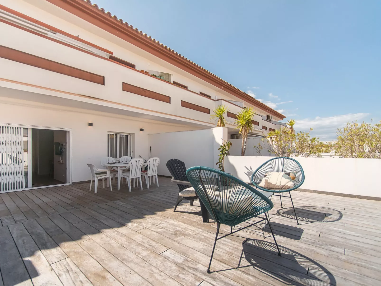 WELCS APARTAMENTO 234 EMP con una gran terraza - Buiten