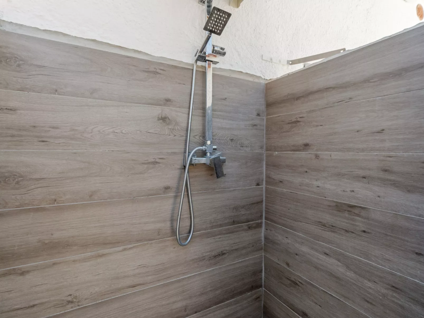 WELCS APARTAMENTO 091 EMP con piscina - Buiten