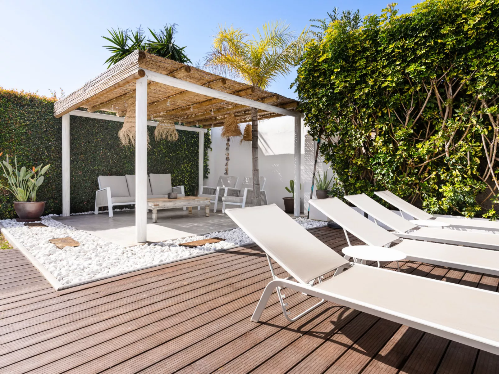 Villa Madrugada, beachside villa in Costabella - Buiten