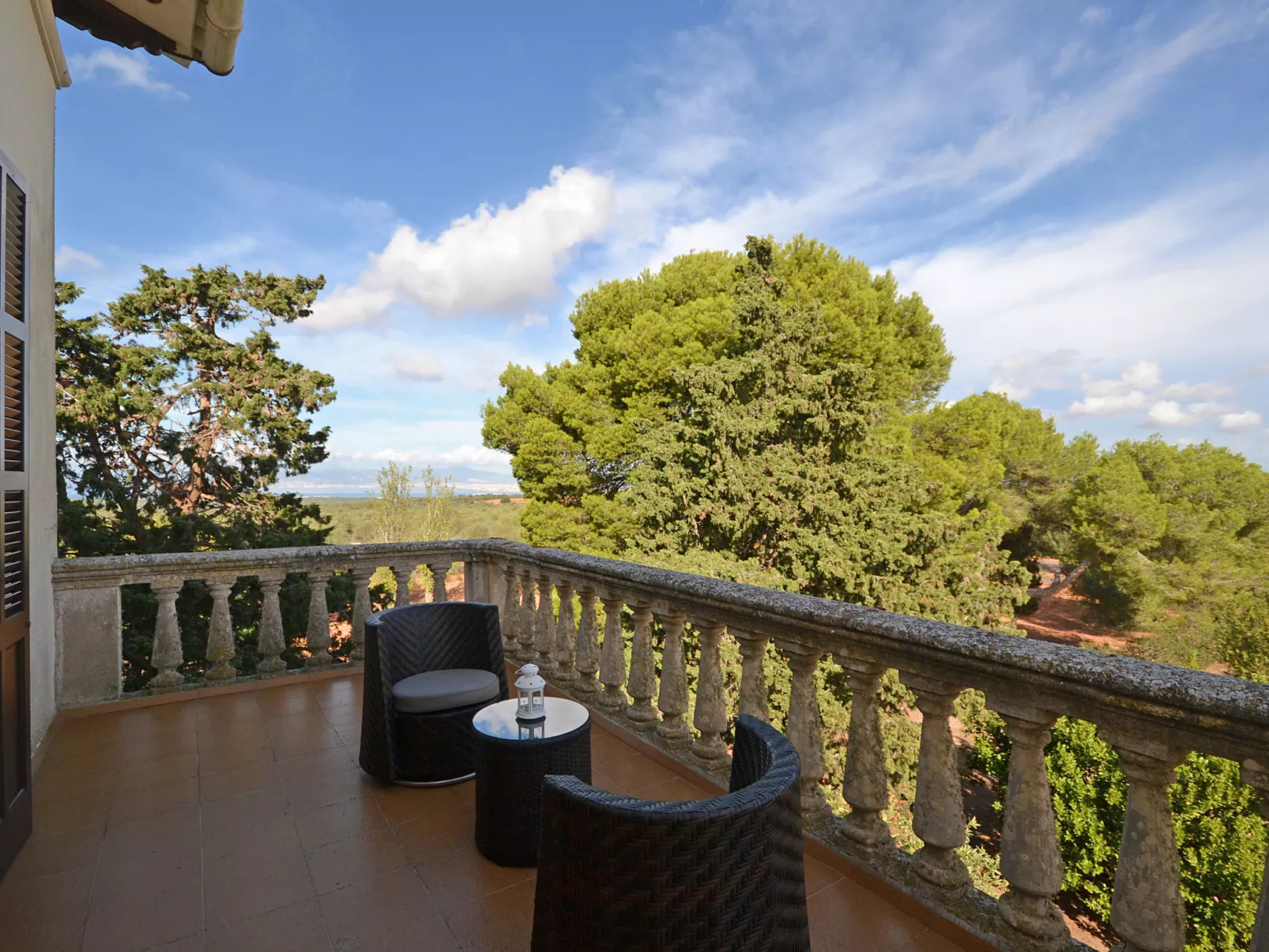 Son Granada - Buiten