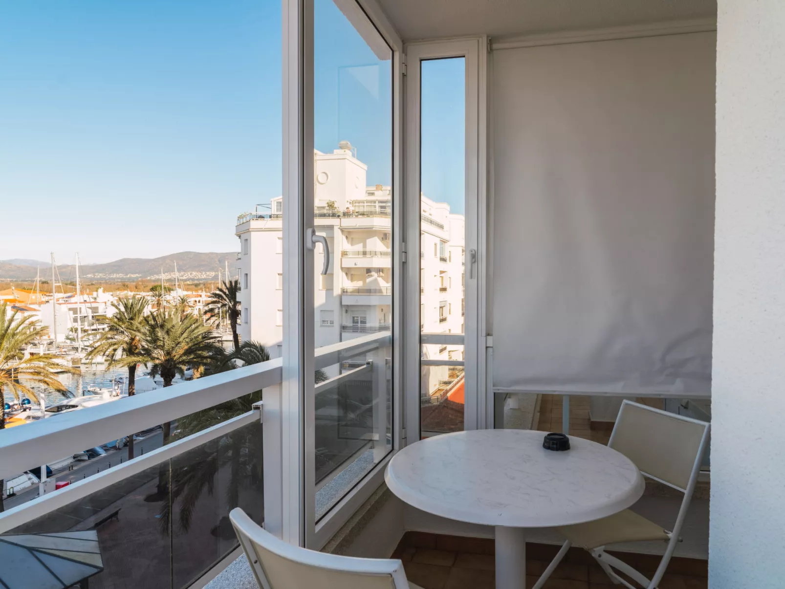 WELCS APARTAMENTO 202 EMP CON VISTAS AL CANAL - Buiten