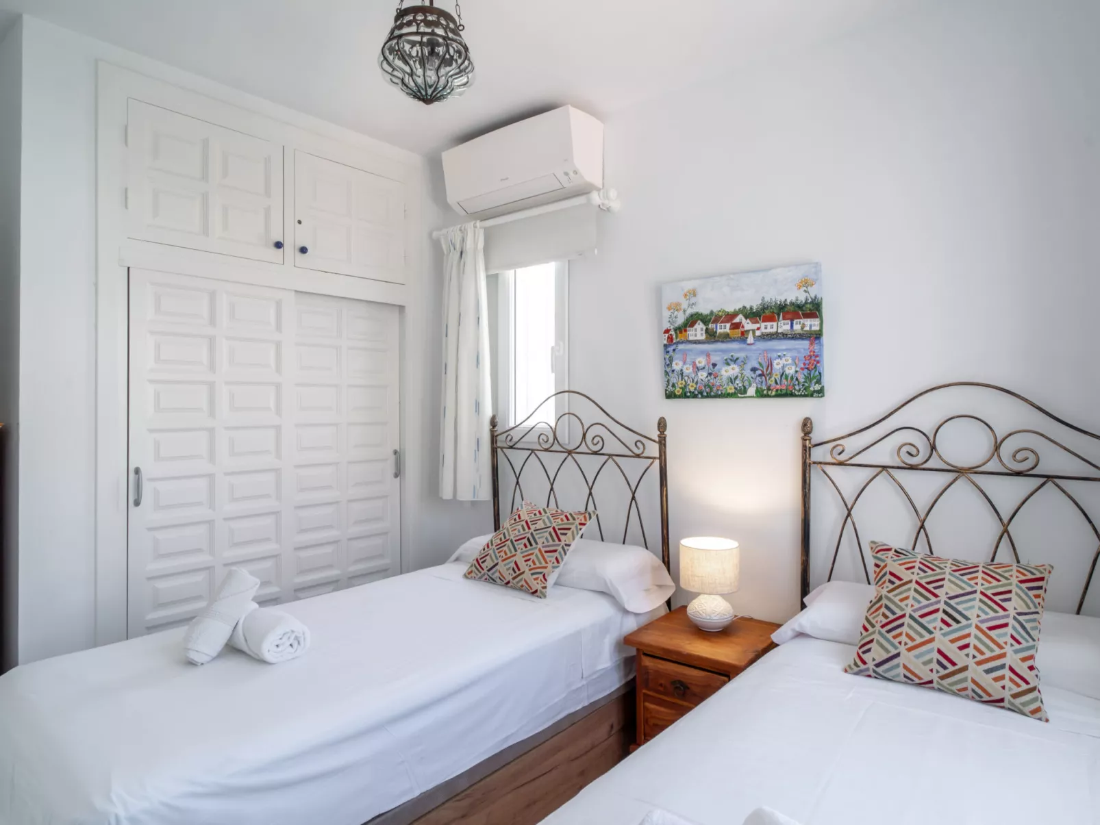 Los Aguacates Bellavista by Casasol - Binnen