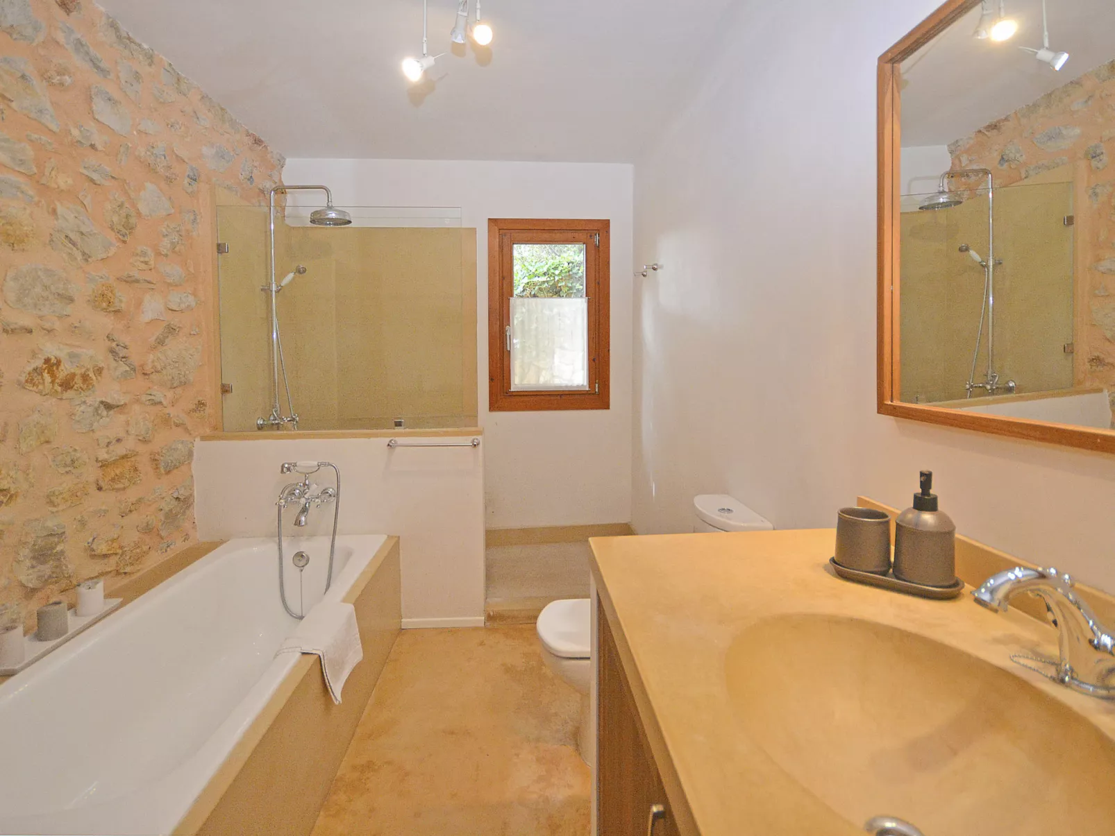 Es Romagueral - Binnen