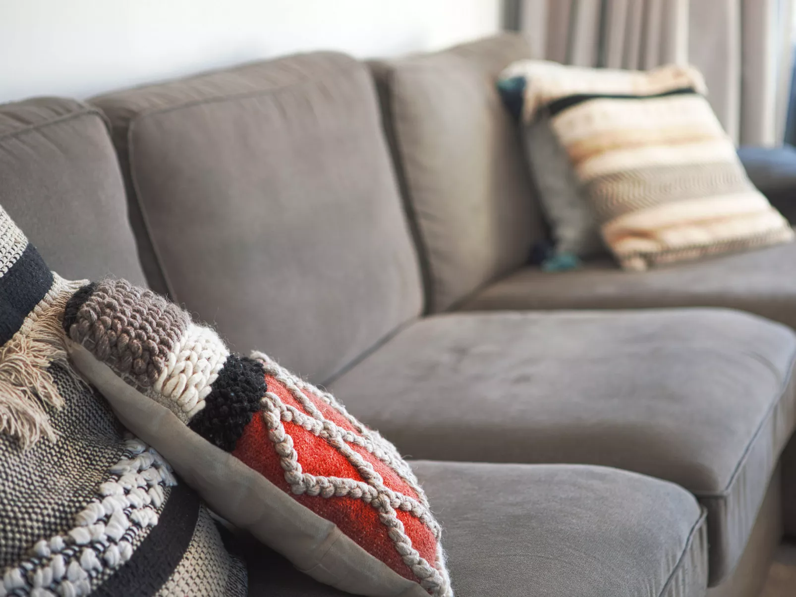 Modern Villa close to Costabella beach - Binnen