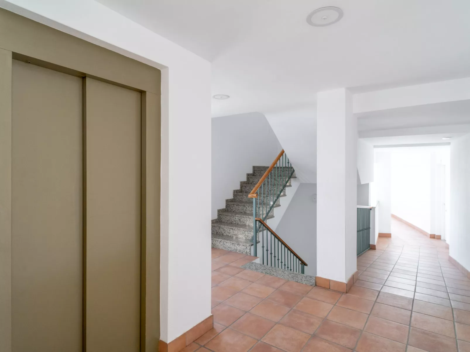 Rubarsal Burriana Beach 1J by Casasol - Binnen