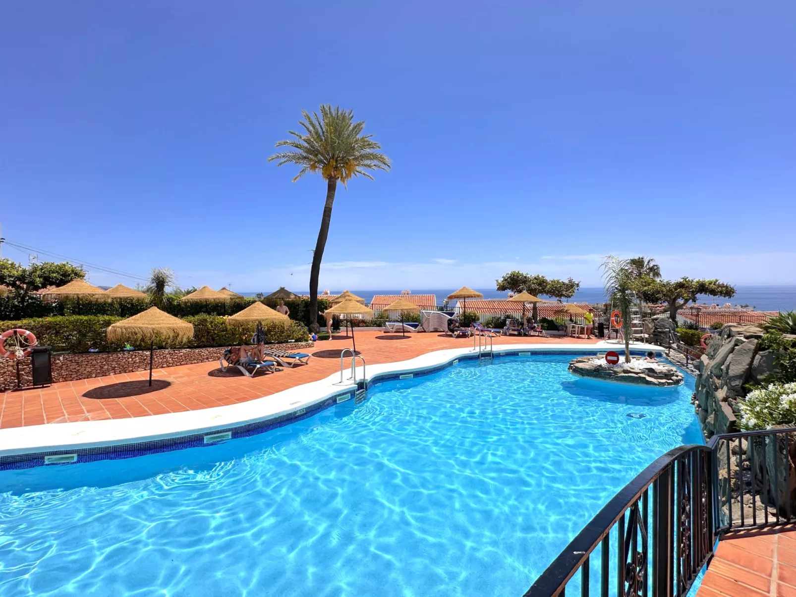 Capistrano Village Garden by Casasol - Buiten