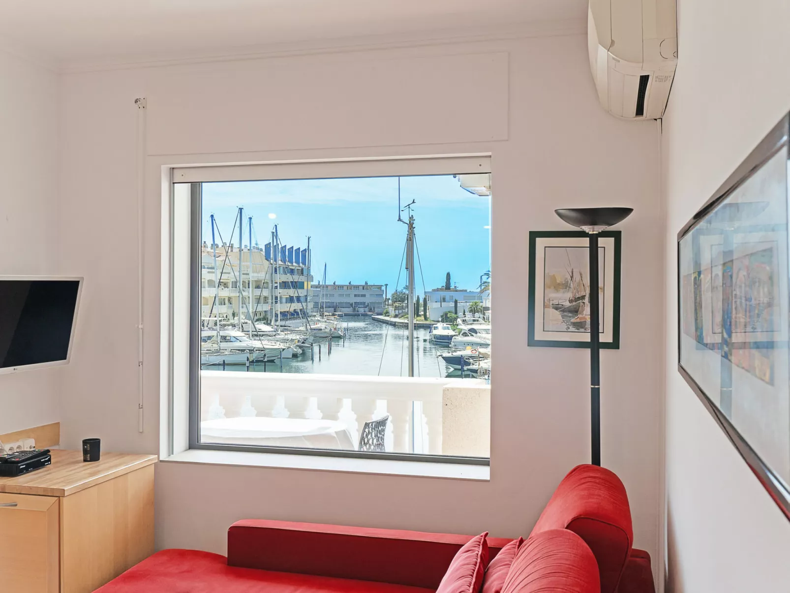 WELCS APARTAMENTO 158 EMP con vistas al canal - Binnen