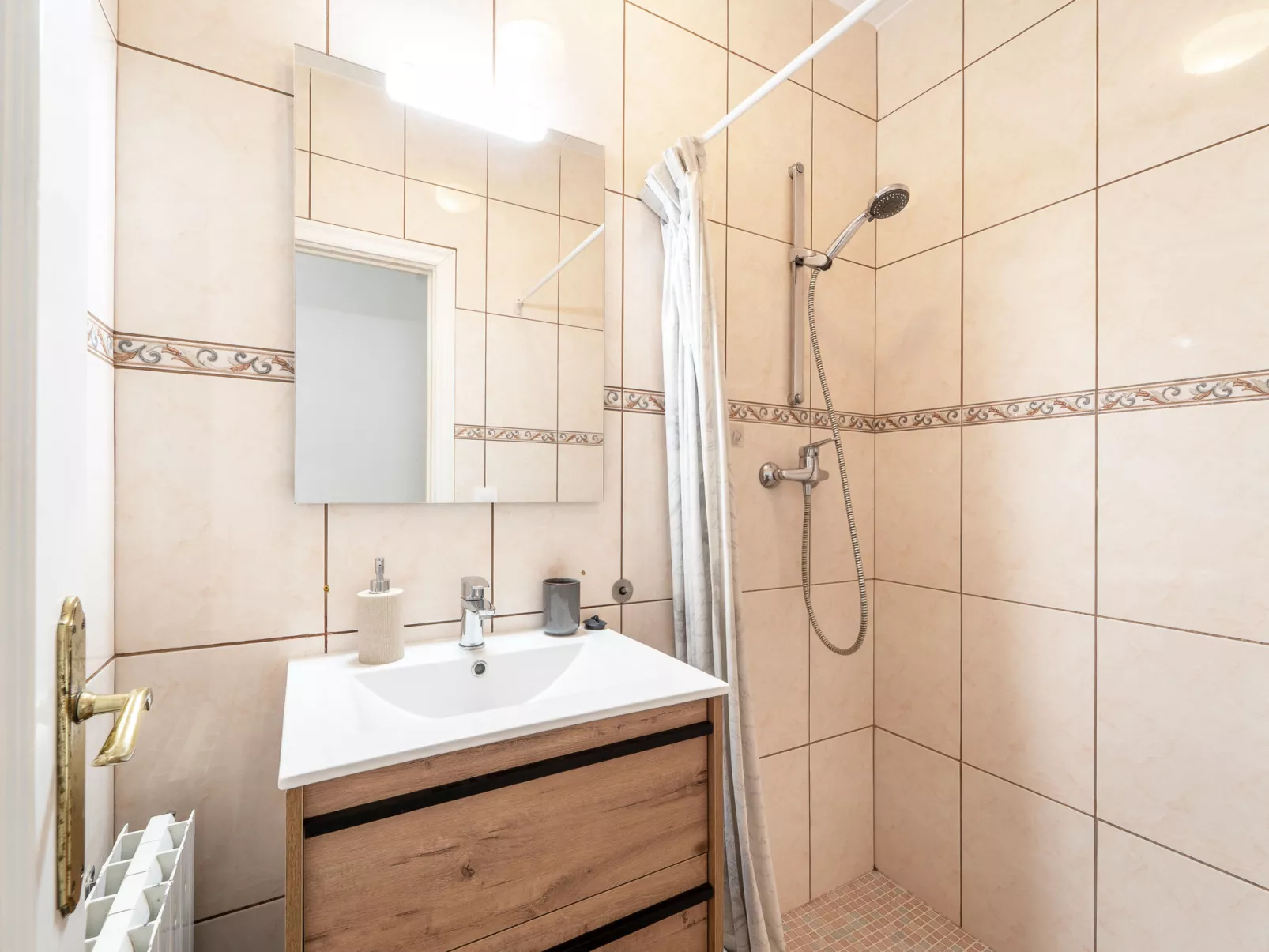 WELCS CASA 168 EMP con piscina privada - Binnen