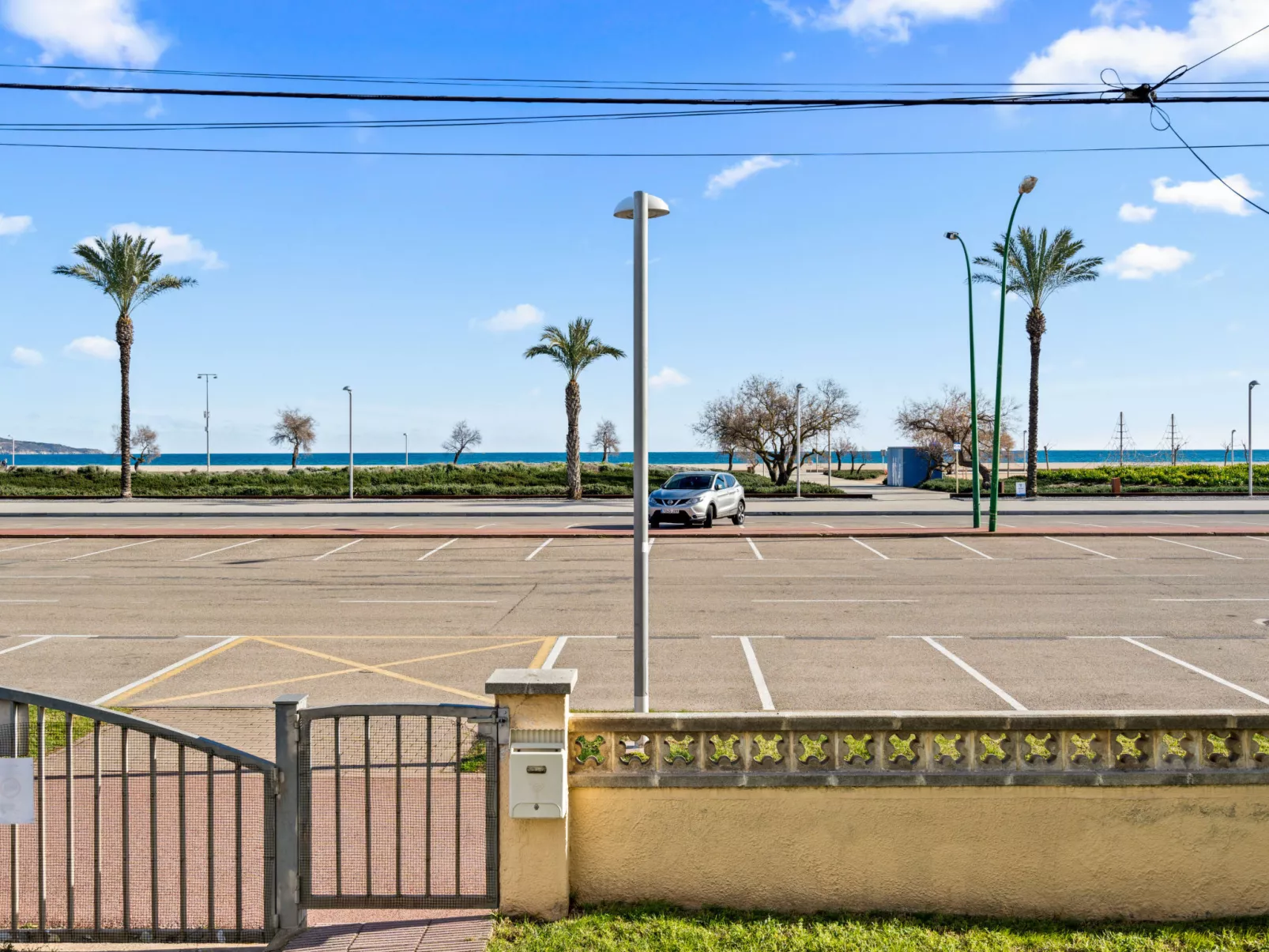 WELCS APARTAMENTO 218 EMP frente al Mar - Buiten