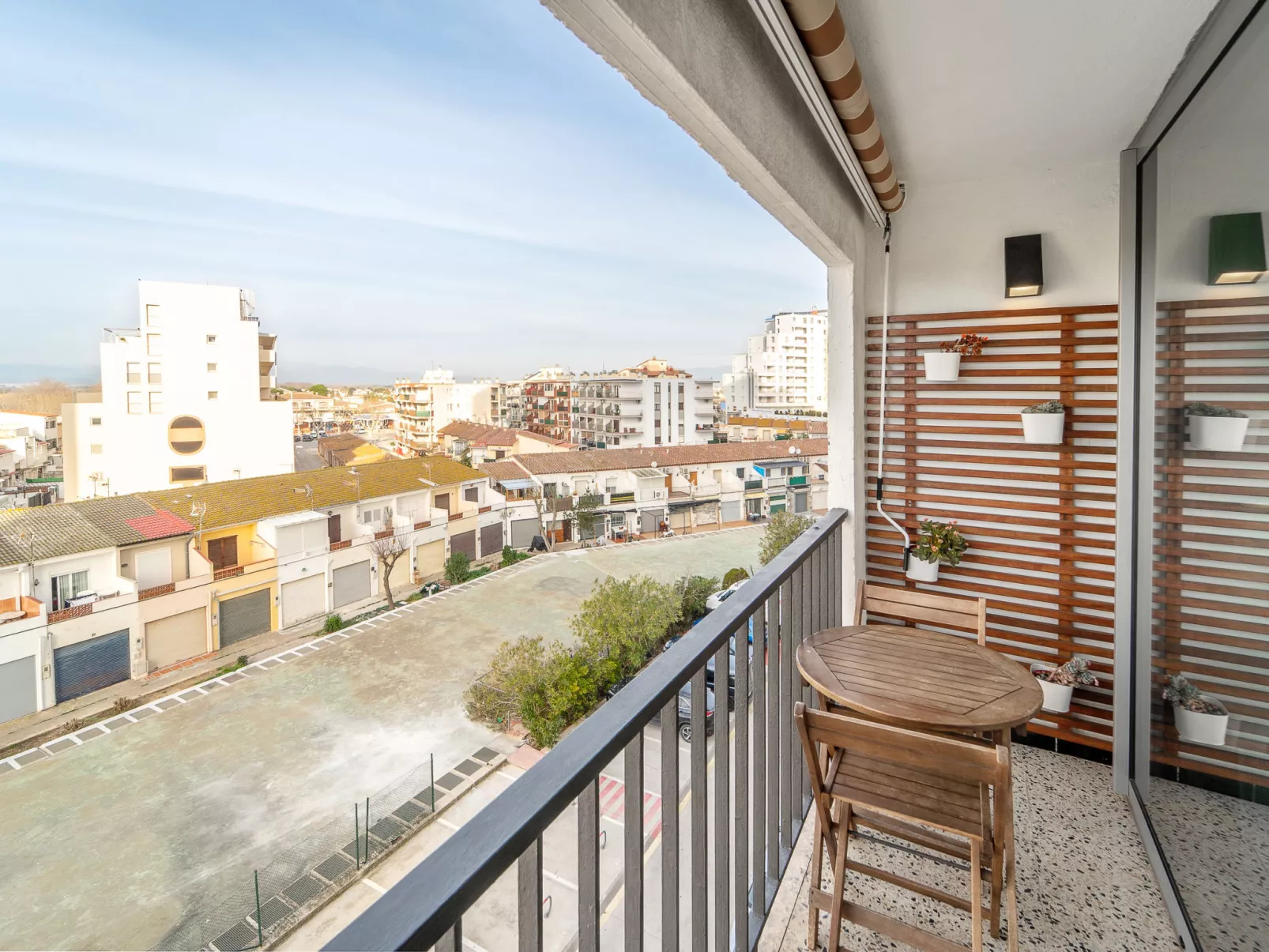 WELCS ESTUDIO 120 EMP cerca del mar - Buiten