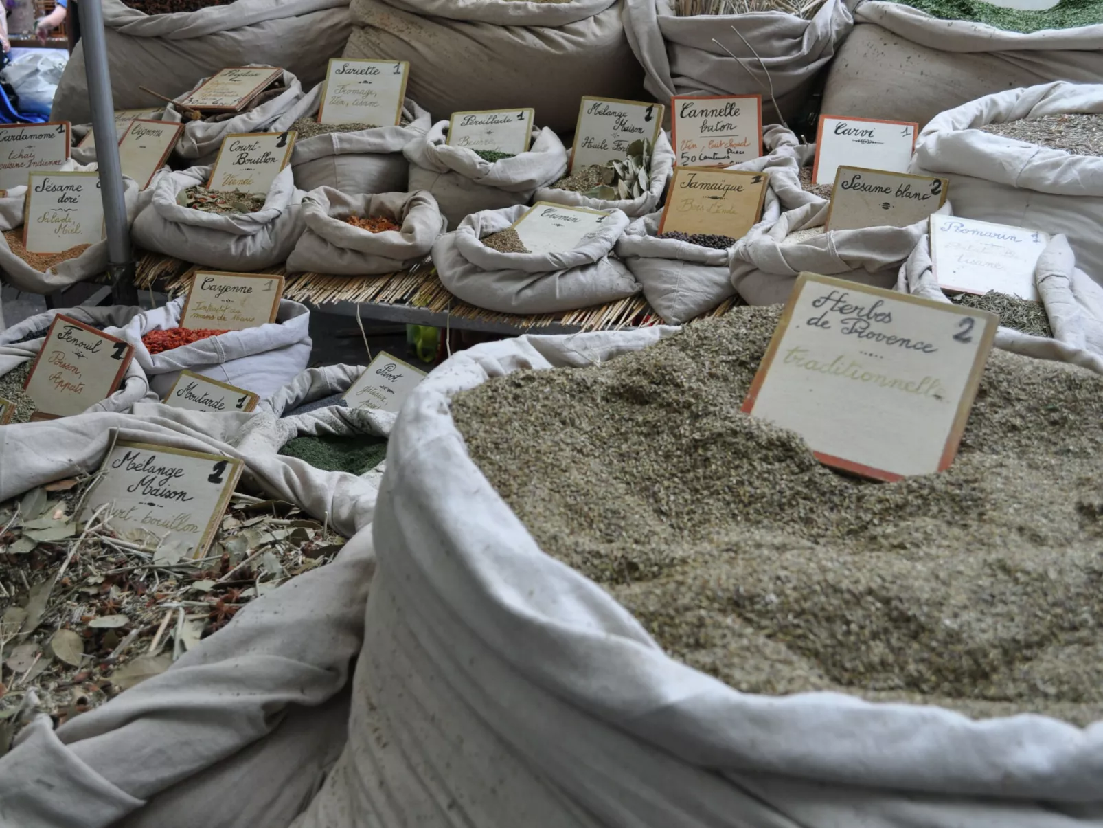 VILLA PINEDE - Binnen