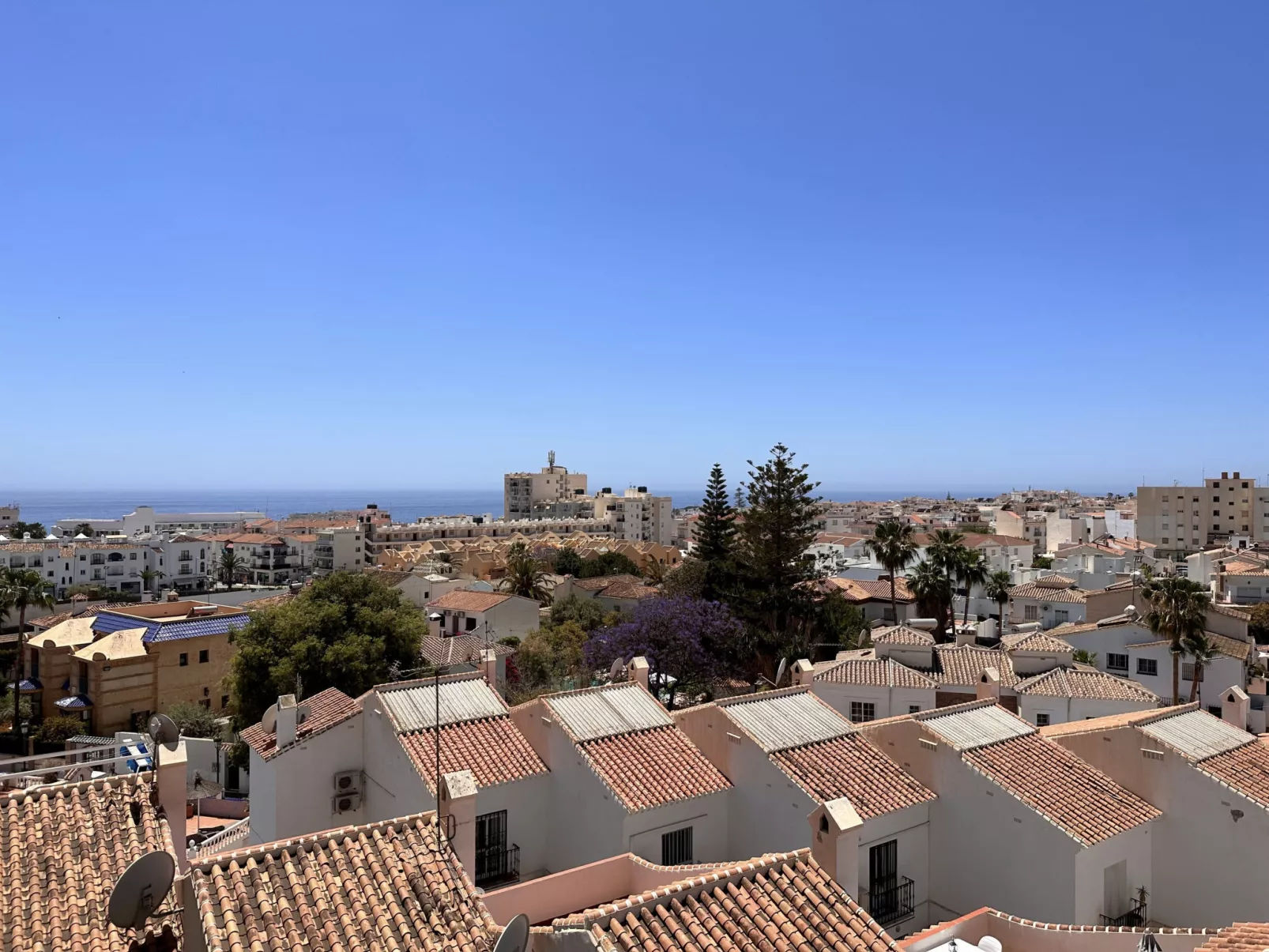 Capri Sunset by Casasol - Buiten