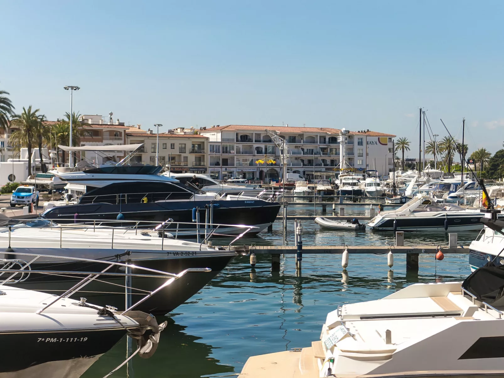 WELCS APARTAMENTO 059 EMP con vista al canal - Buiten