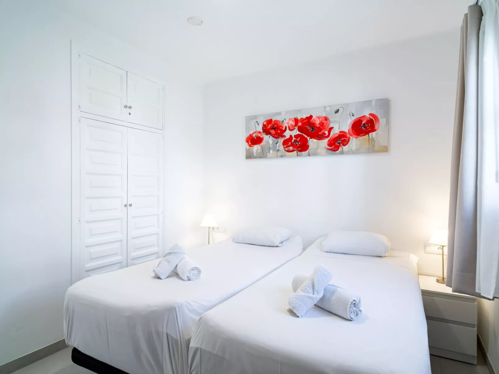 Hibiscos 33 Rooftop Vista by Casasol - Binnen