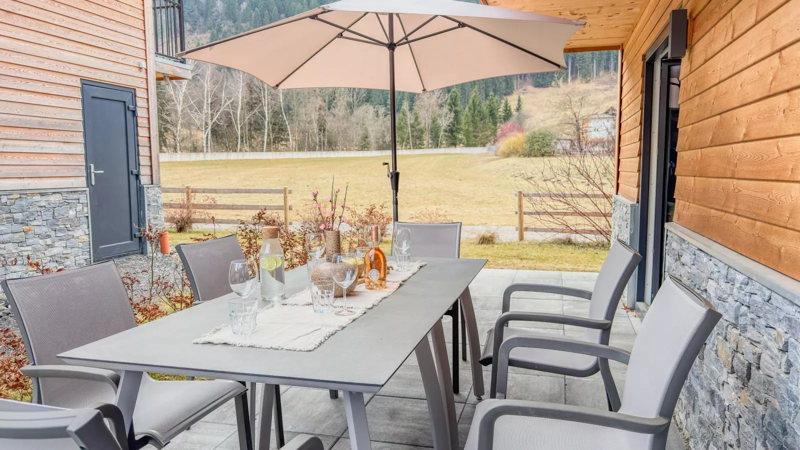 Alpenchalet Afritz am See - Terrasbalkon