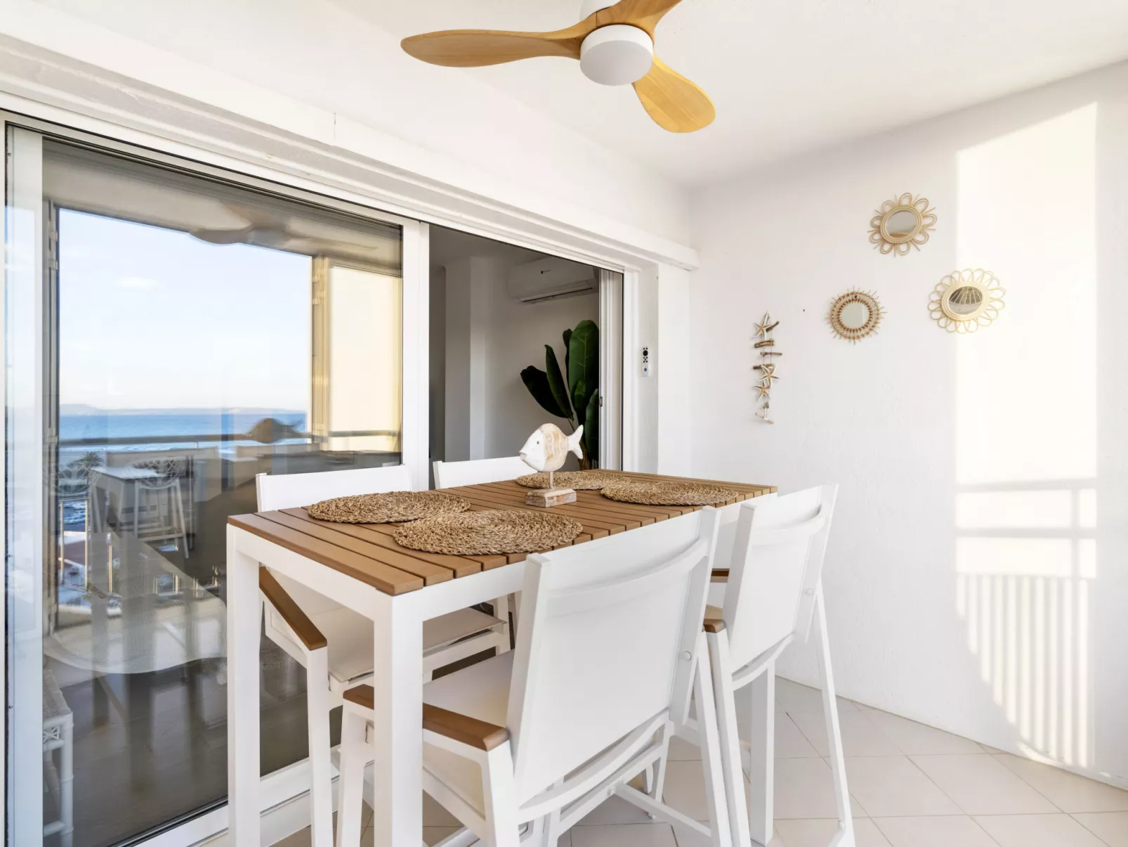 WELCS APARTAMENTO 101 EMP con vistas al Mar - Buiten