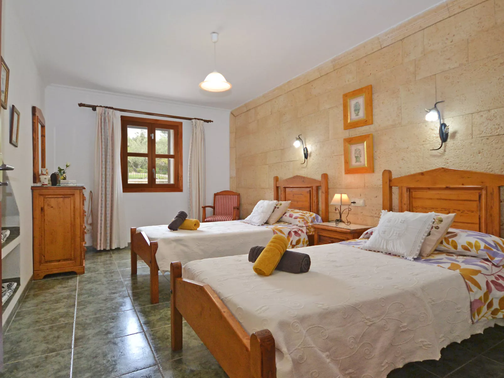 Ca na rossa - Binnen