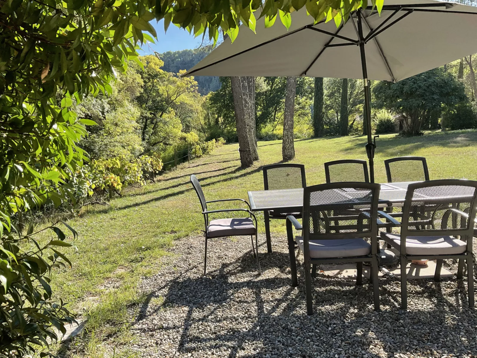 Lou Cigaloun - Buiten