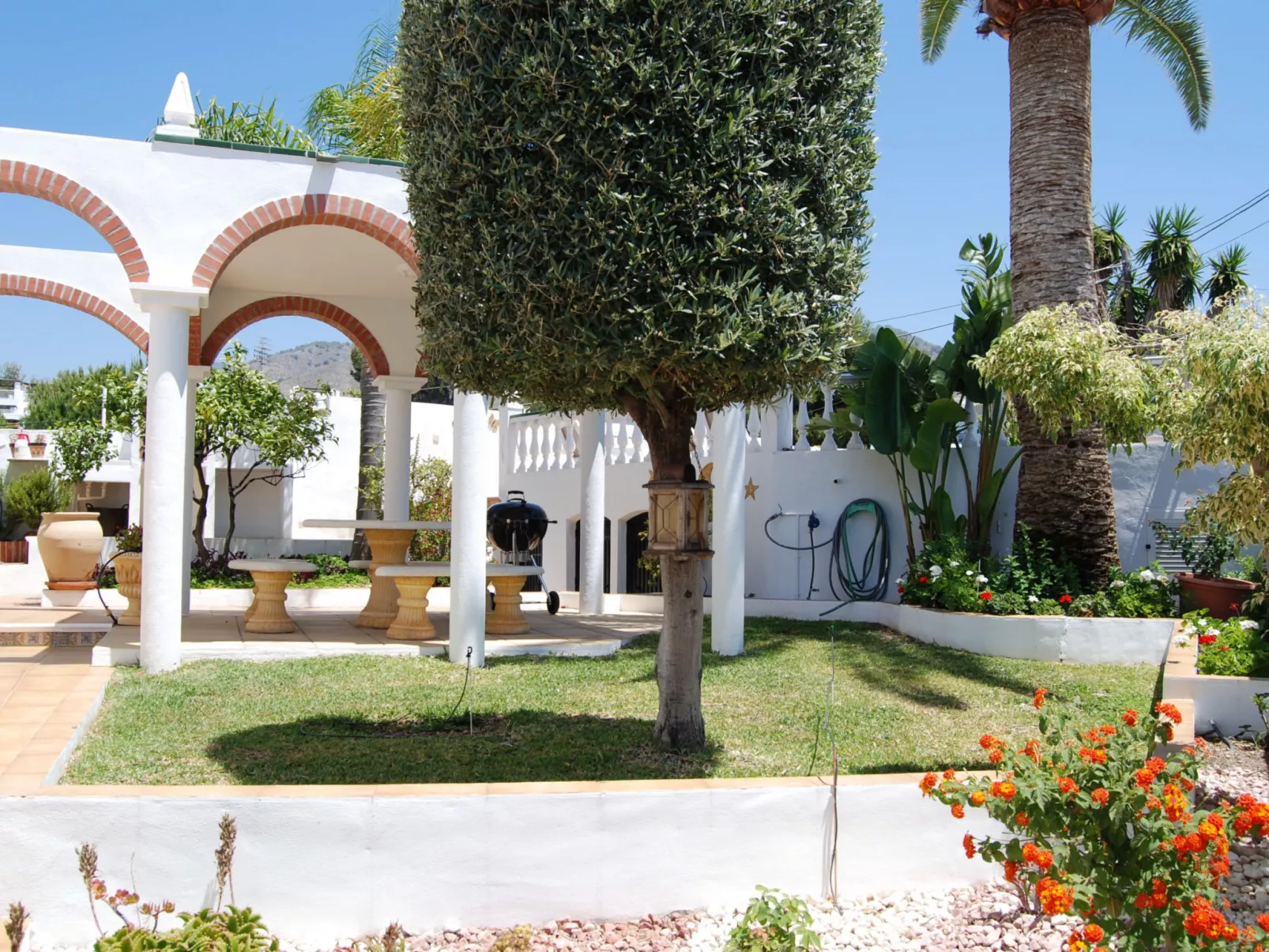 Villa Sandra Top Floor Escape by Casasol - Buiten